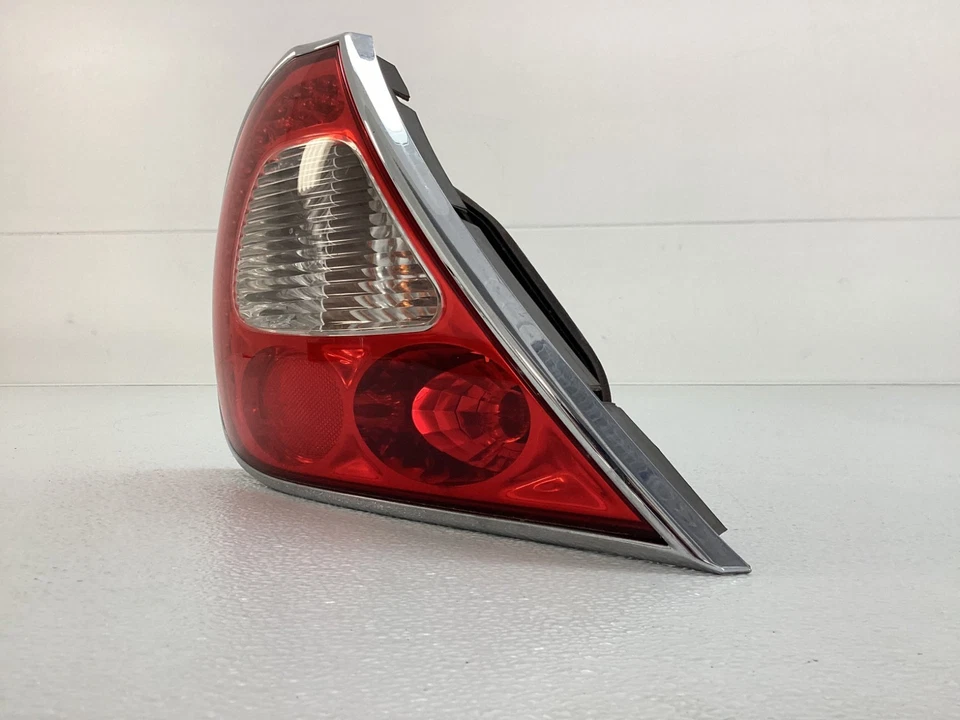2008-2009 JAGUAR XJ VDP REAR LEFT DRIVER SIDE TAIL LIGHT ASSEMBLY OEM — 第 3/4 张图片