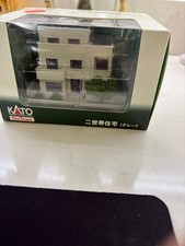 NEW IN BOX KATO N GAUGE 7410 N. CLAREMONT 23-405A BUILDING