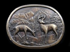SB09108 VINTAGE 1970s  DEER  COMMEMORATIVE BELT BUCKLE