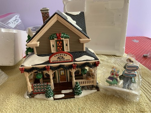 Department 56 Buck's County Country Quilts & Pies 55072 mit Box Figuren & Kordel