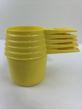 Tupperware Stacking Measuring Cups Set of 6 Bright Yellow 1/4 Thru 1 Cup Vintage