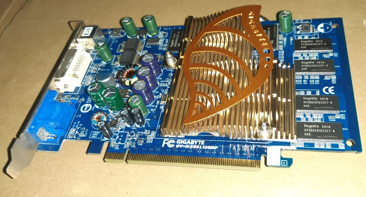 Carte graphique gigabyte gv-n55128t 128mb vga video