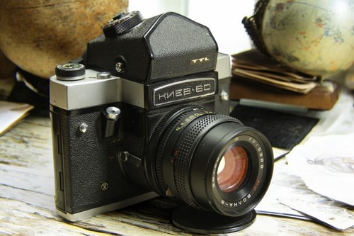 KIEV-60 TTL MEDIUM Format camera 6x6 Soviet camera + lens VOLNA-3 - Picture 3 of 18
