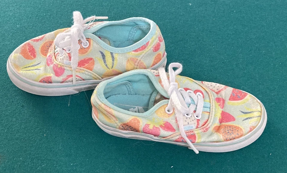 Vans шнурует вверх обувь размер ребенка ясельного возраста 9 многоцветный с фруктами. В отличном состоянии! - Изображение 2 из 4