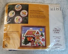 The Creative Circle ☆ GINGERBREAD HOUSE ☆ Canvas Needlework Crewel Kit ☆ Vintage