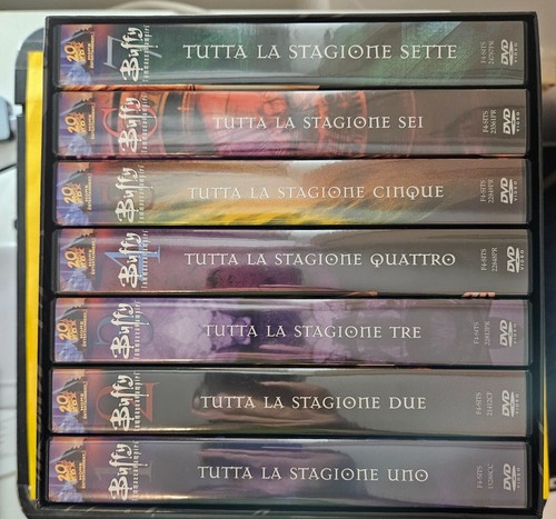 BUFFY L'AMMAZZAVAMPIRI SERIE COMPLETA COFANETTO DVD - Foto 2 di 2