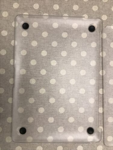 Incase Hardshell Case Dots for 13-Inch MacBook Air with Retina Display Dots 2020 - Picture 1 of 2