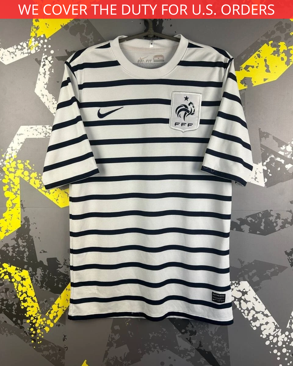 France Jersey Away football shirt 2011 - 2012 Nike Lagerfeld Men