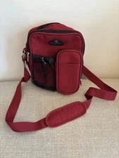 Ricardo Beverly Hills Luggage Small Durable Canvas Toiletry/Carry On Bag Red
