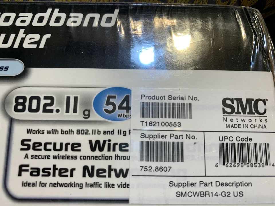 SMC Barricade WBR14-G 54 Mbps 4-Port 10/100 Wireless G Router (SMCWBR14-G2) - Image 3 of 3
