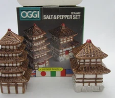 Japanese Pagoda boxed Salt and Pepper Shakers OGGI