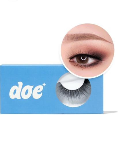 Doe Lashes Fairy Dust - Picture 1 of 3