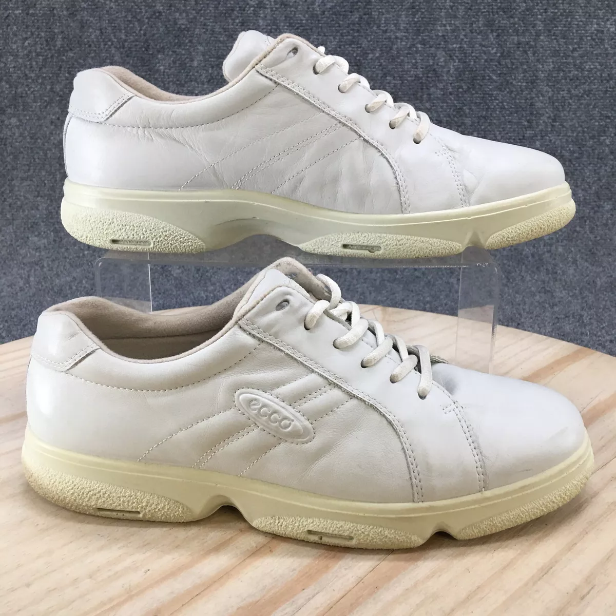 White sneakers cheap ecco