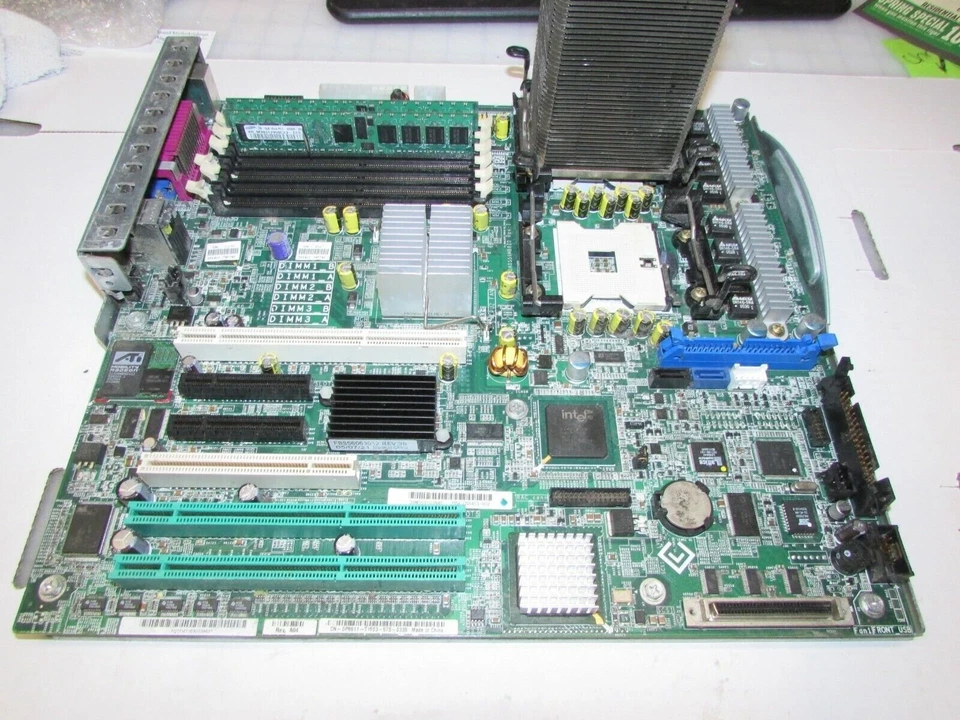Dell 0P8611 Poweredge Server 1800 System Board + 1 XEON CPU + 2GB RAM - Image 2 of 2