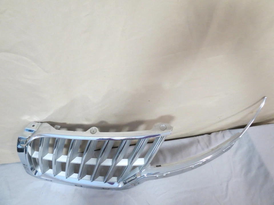 ✅ 10 11 12 Lincoln MKZ Front Left DRIVER Upper Radiator Grille Grill Mesh OEM - Image 2 of 4