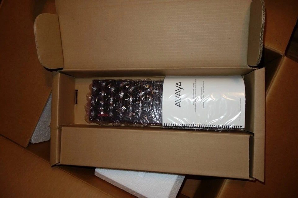 Eaton  103003214-4107 PowerWare PW9125 6KVA UPS RS9RM Powerpass Distribution Mod - Image 4 of 4