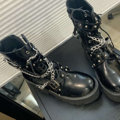 Botas de plataforma con cinturón de cadena TALA TALLA 8,5 - Imagen 3 de 11