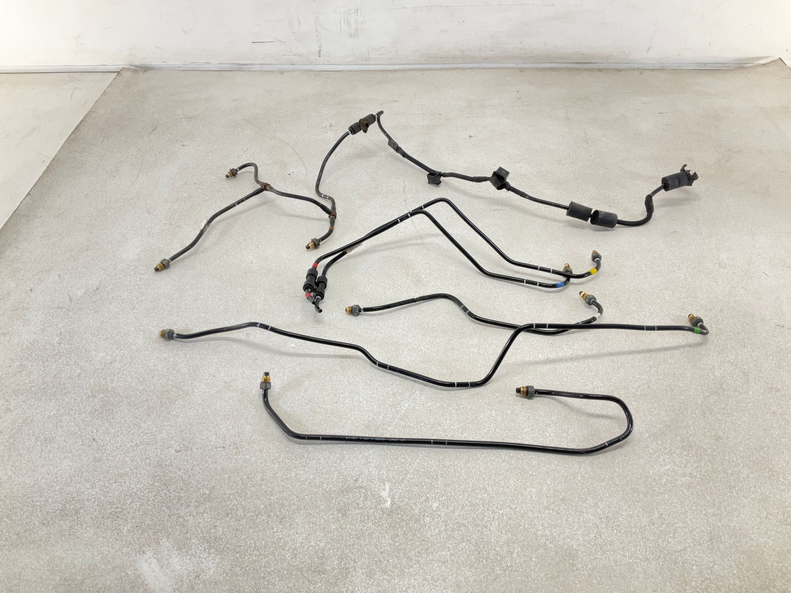 17-20 MASERATI Levante Air Suspension Lines Hoses Tube CM