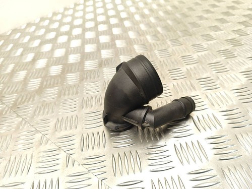 Audi A3 S3 8V 2016 Diesel 81kW Ansaugrohr Ansaugschlauch Turbolader 5Q0129635