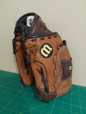 Wilson 12.5" A740 Fastpitch Leather Baseball Glove. Great Condition