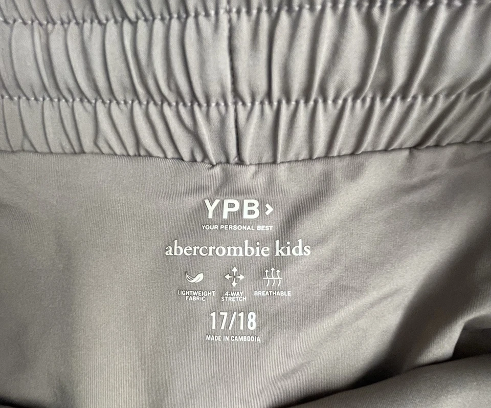 Pantalones Cortos Deportivos/Atleéticos Abercrombie Niños/Adolescentes Niñas Tu Mejor Bronceado Personal 17/18 Foto 4 de 4