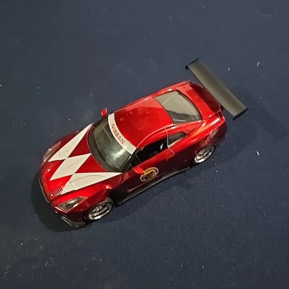 Jada Power Rangers + Nissan GTR 2009 escala 1/24 fundido a presión Foto 3 de 4