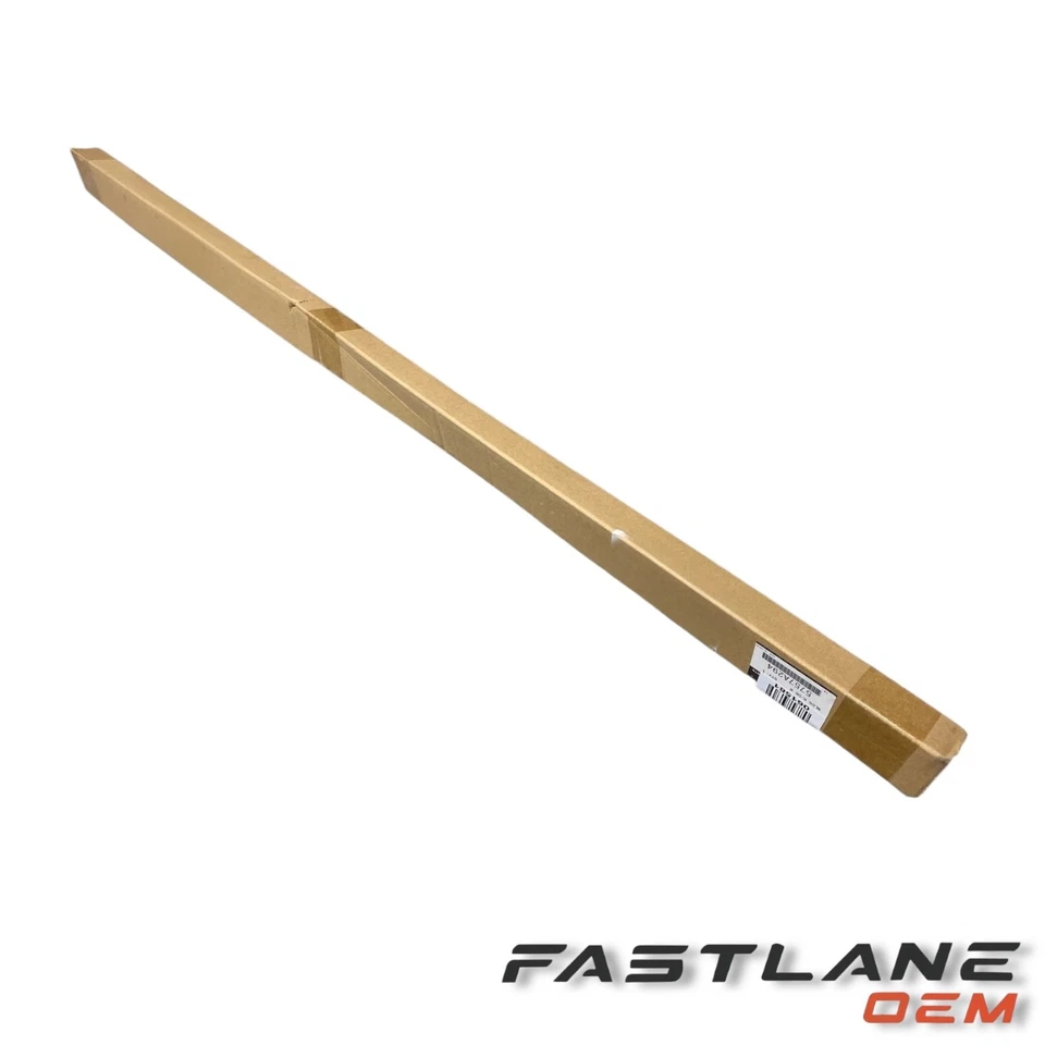 MITSUBISHI OUTLANDER 2014-2020 PUERTA TRASERA DERECHA CINTURÓN MOLDURA NUEVO OEM 5757A294 Foto 2 de 4