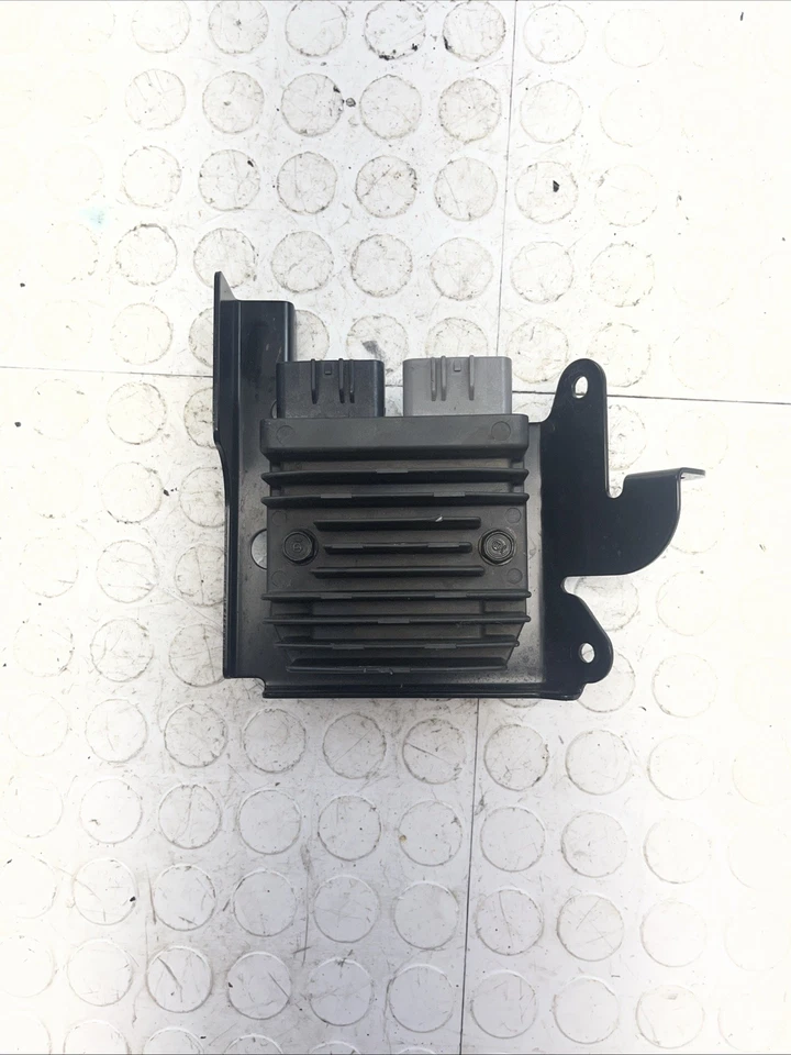 HONDA CBR500R 2017-2022 RECTIFICADOR REGULADOR DE VOLTAJE 31600-MGZ-J01 OEM Foto 2 de 4