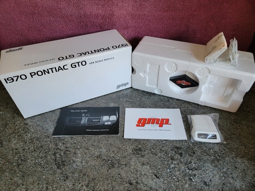 GMP 1970 Pontiac GTO convertible "BLACK w/ WHITE TOP" LE 78/150 1:24 RARE/L@@K! - Picture 21 of 24