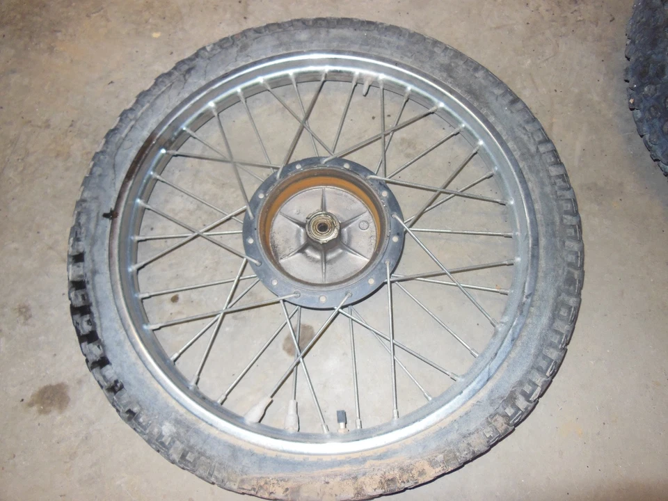 1980 铃木 TS250 TS 250 Enduro 前轮圈轮胎辐条 3.00x21 21" 80 #61 — 第 2/2 张图片