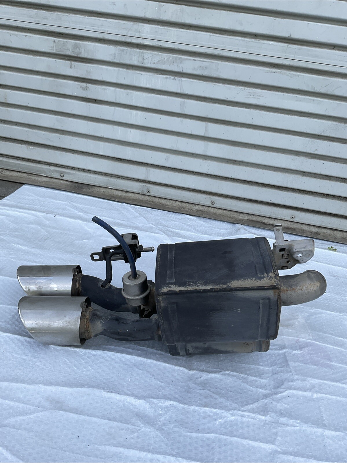 14-21 Maserati QuattroPorte Rear Right Passenger Exhaust Muffler Tip OEM 26K