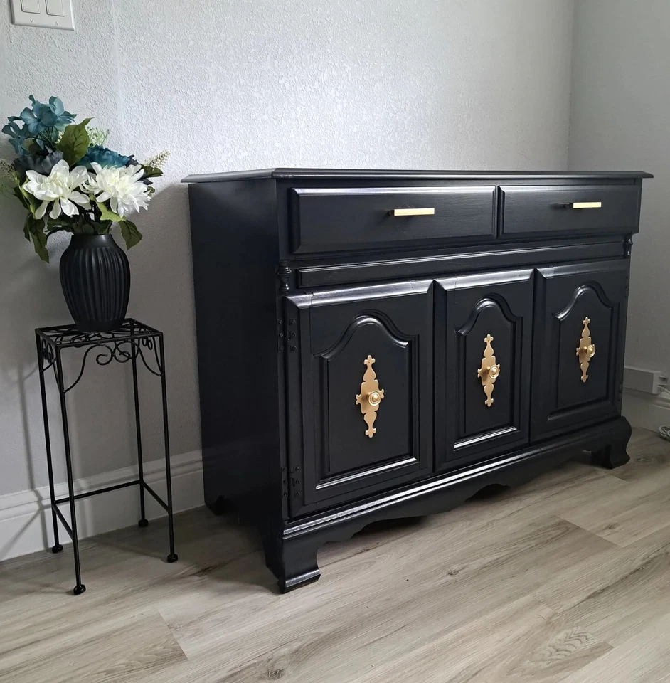 Elegant Refinished Buffet (Solid Wood)  - Image 3 of 4