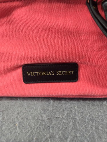 Victoria's Secret Lingerie Bag, Travel Bag, Pink w/stripes, Inner pockets - Picture 12 of 12