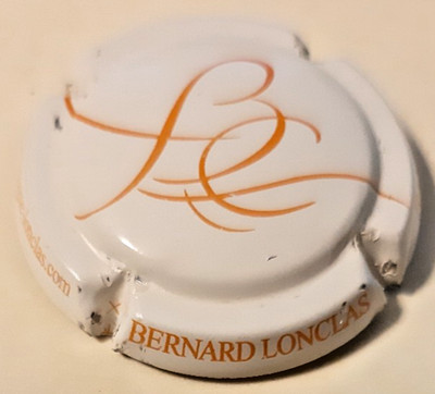 Champagnerkapsel Lonclas Bernard Creme und Orange, großer Strich unter dem B Nr. 21b
