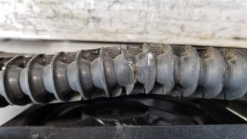 15 CHEVY CORVETTE C7 AUTOMATIC TRANSMISSION COOLER WITH FAN AND MODULE 6.2L LT1 - Picture 5 of 12