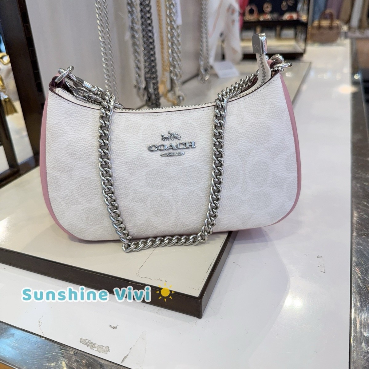 にこ¨̮⃝ item shoulder bag（ivory） Amazon.com: Gumhay Shoulder Bag for Women with 2 Removable