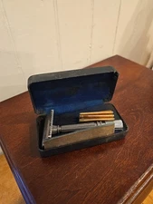 Vintage Safety Razor Set Reusable In Travel Case