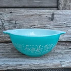 PYREX Blue Amish Butterprint 1 1/2 Quart Mixing Bowl 442 Vintage READ!