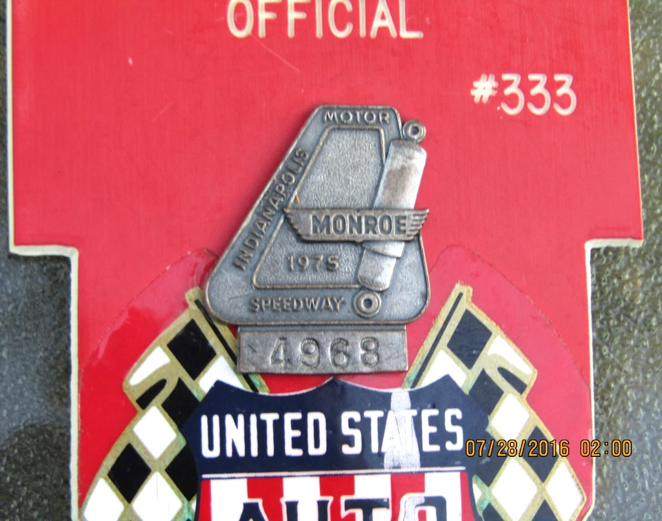 1975 Indianapolis 500 Official #333 Monroe Silver Pit Pin #4968 On Plastic Back - Image 2 of 3