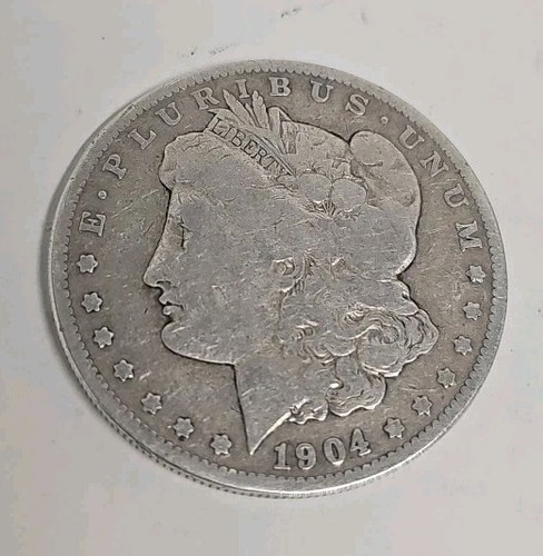 Beautiful 1904 MORGAN DOLLAR