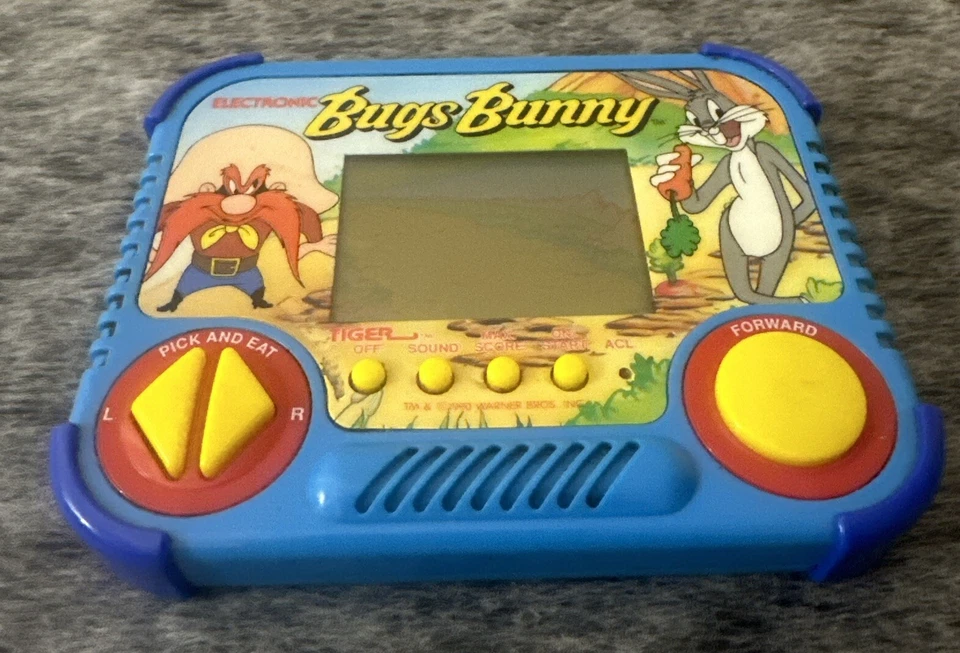 De colección Bugs Bunny 1990 Tiger Electronics LCD portátil probado Foto 2 de 4