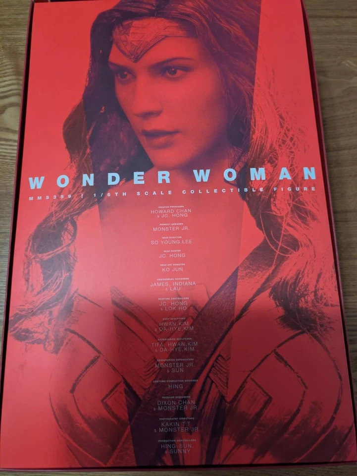 Hot Toys Movie Masterpiece WONDER WOMAN JUSTICE LEAGUE MMS450 1/6 Figure Used JP - Image 4 of 4