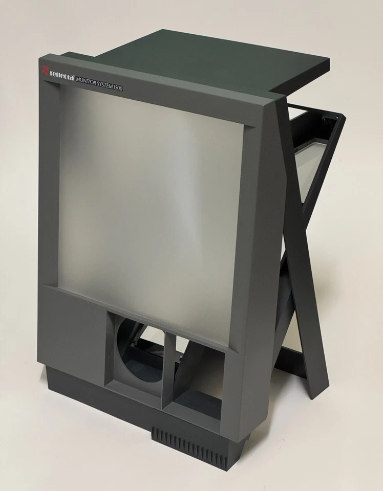 Reflecta Monitor System 1500 Table Top Monitor For Slide Projector - Image 2 of 4
