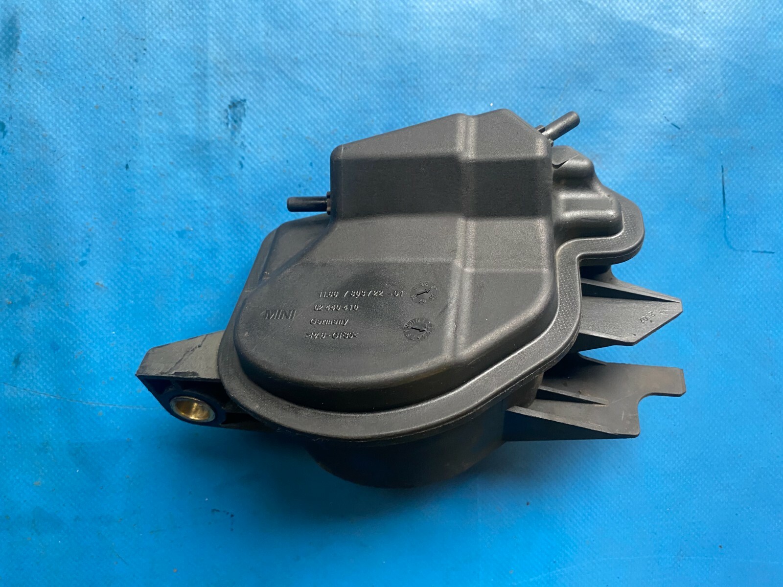 BMW MINI Cooper One D R55 R56 Vacuum Tank Control Engine Turbo 