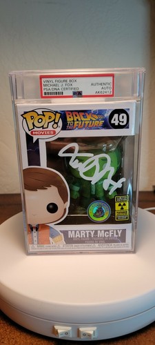 FUNKO POP! MARTY MCFLY PLUTONIUM GITD 