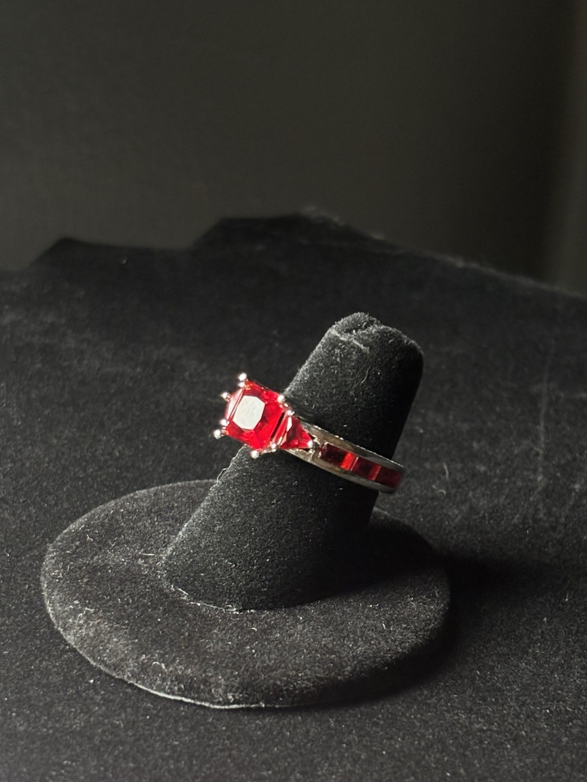 Solid 925 Sterling Silver Simulated Ruby Ring Siz… - image 2