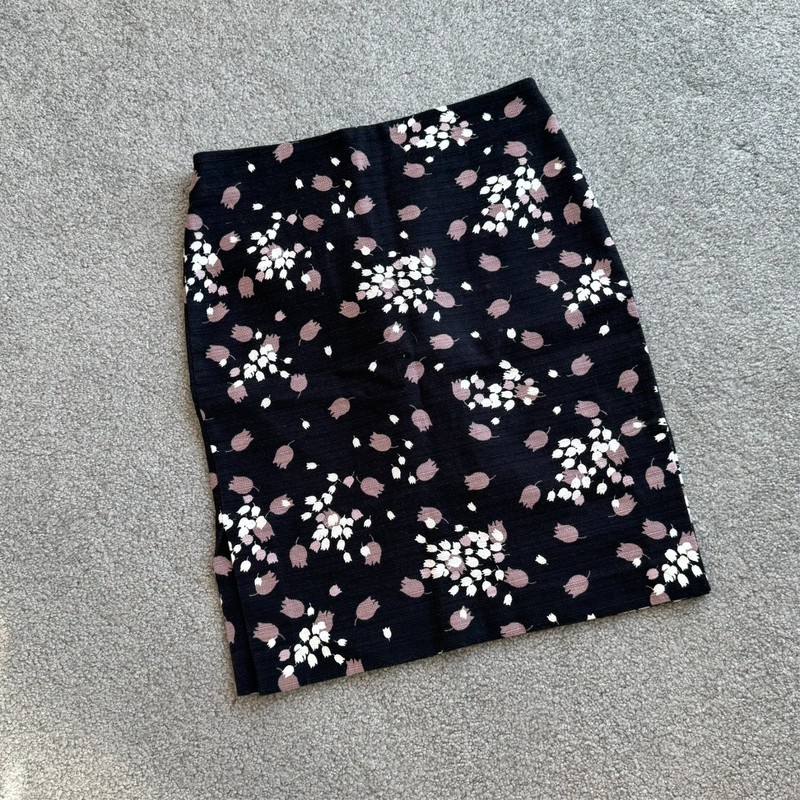 / LOFT Black Floral Print Skirt Cotton Blend Side Slits Office Summer Spring US8
