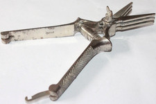 Vintage French herb scissors aka masticator. Kitchen implement.