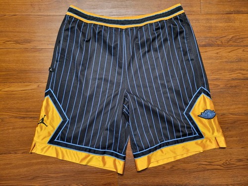 Vintage Nike Air Jordan 20th Anniversary 1985 Baggy Basketball Shorts Gr. 2XL Y2K
