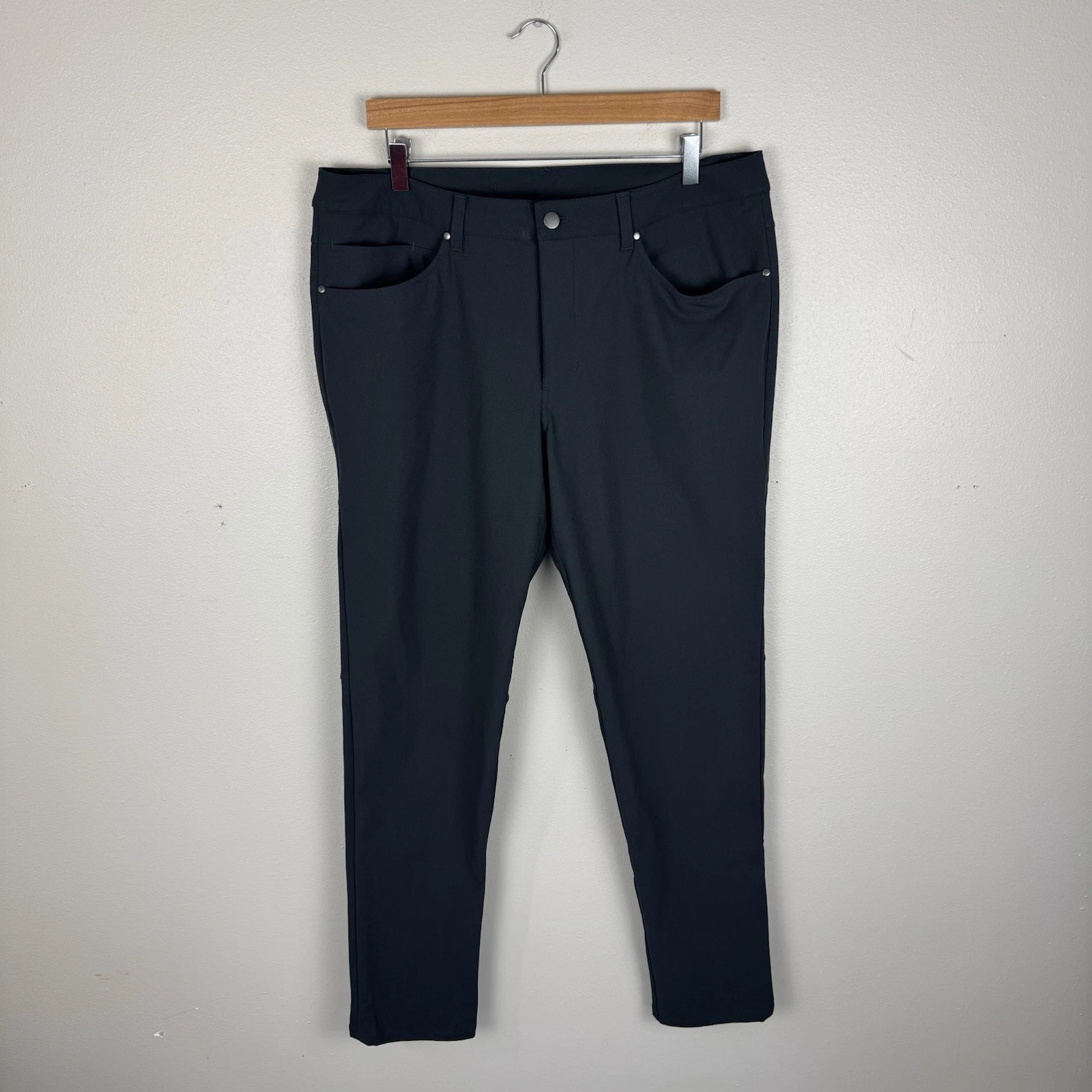 Lululemon ABC Pant Slim Fit 32" Size 36 Warpstreme Grey 2 Way Stretch Chino
